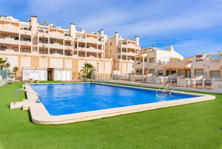 Resale - HOUSE -
ORIHUELA - Entre Naranjos