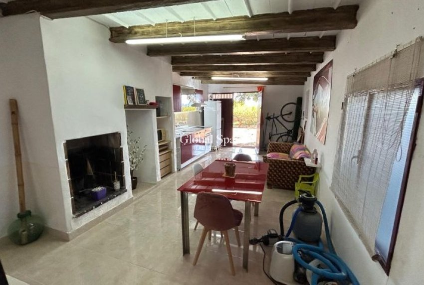 Resale - HOUSE -
ORIHUELA - Inland