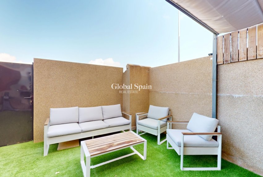 Resale - HOUSE -
ORIHUELA - Inland