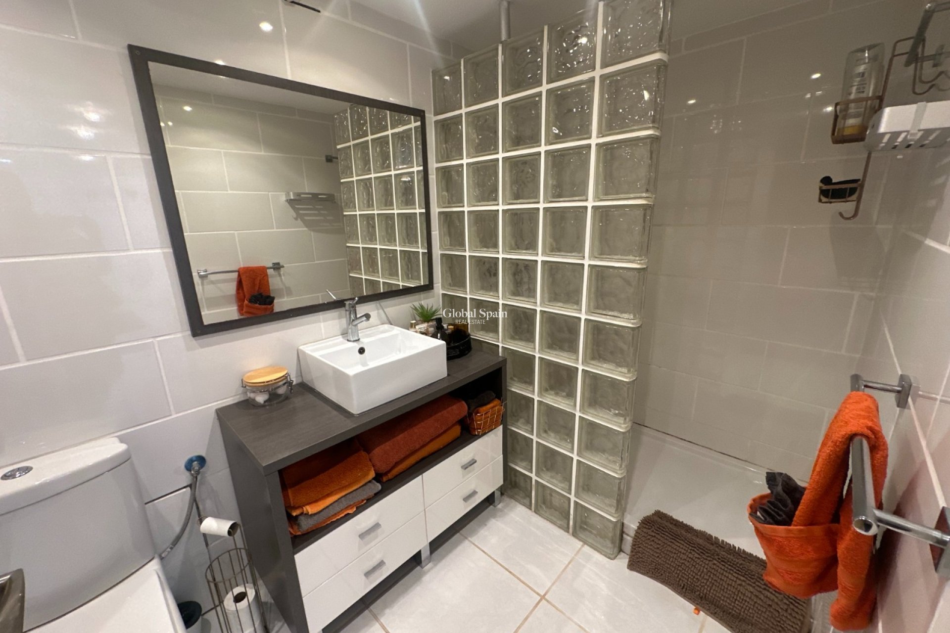 Resale - HOUSE -
ORIHUELA - Inland