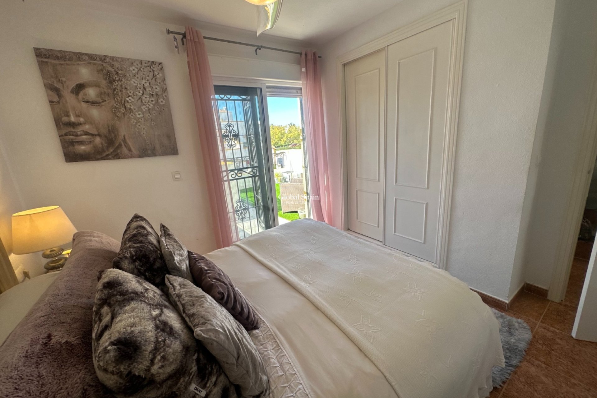 Resale - HOUSE -
ORIHUELA - Inland