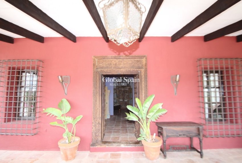 Resale - HOUSE -
ORIHUELA - Inland