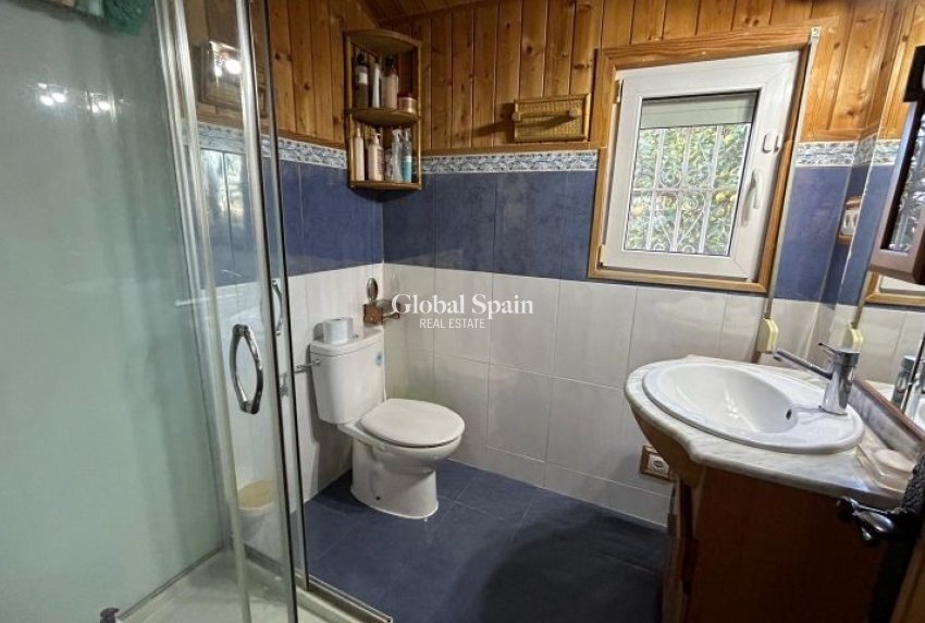 Resale - HOUSE -
ORIHUELA - Inland