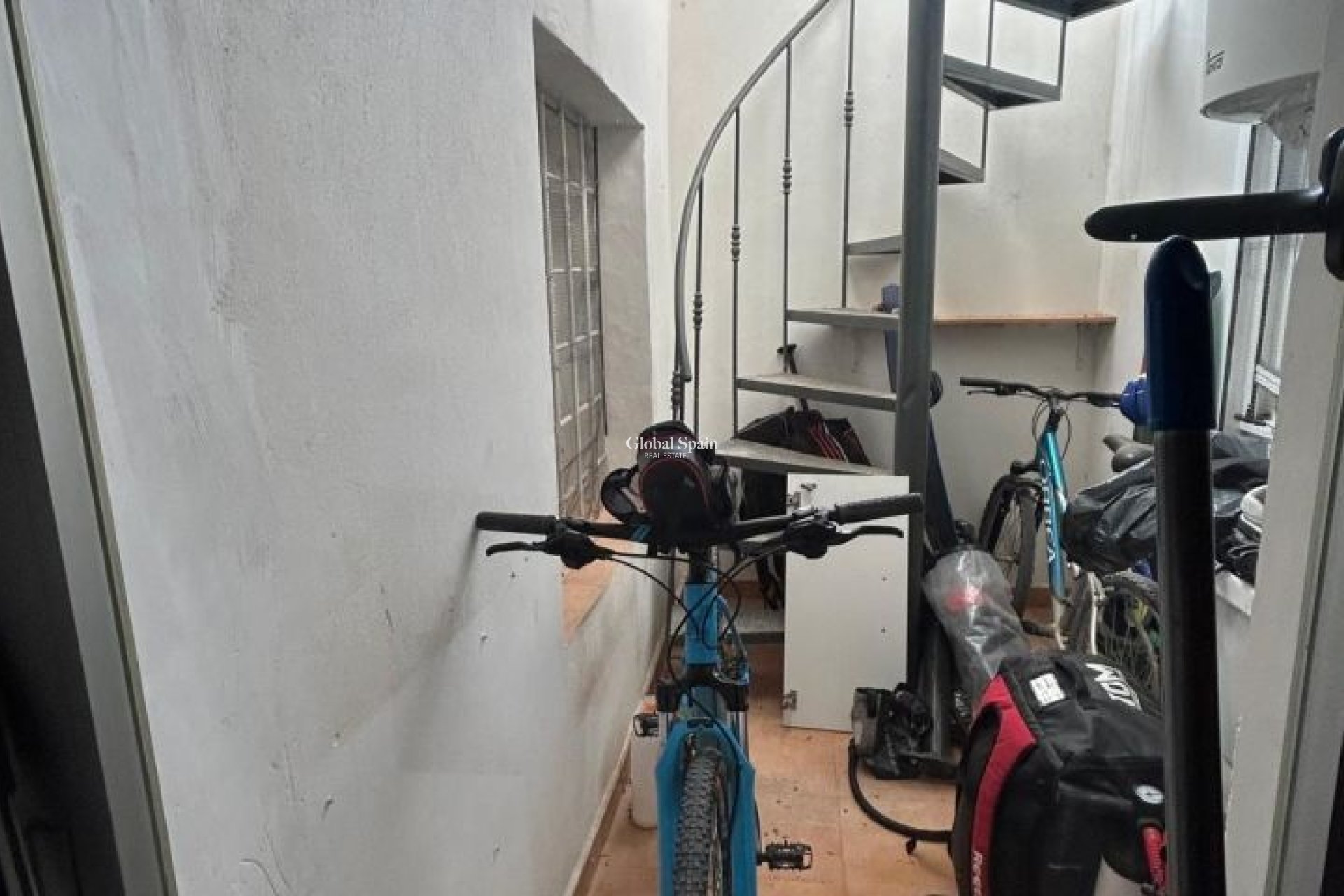 Resale - HOUSE -
ORIHUELA - Inland