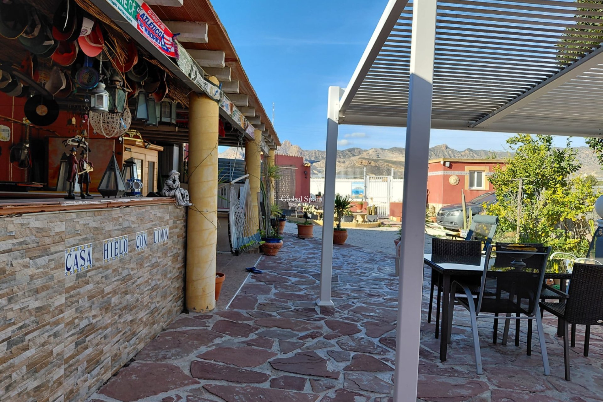 Resale - HOUSE -
ORIHUELA - Inland