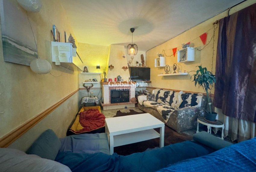 Resale - HOUSE -
ORIHUELA - Inland