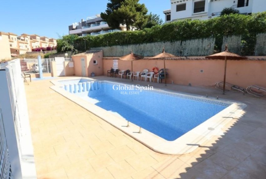 Resale - HOUSE -
ORIHUELA - Inland