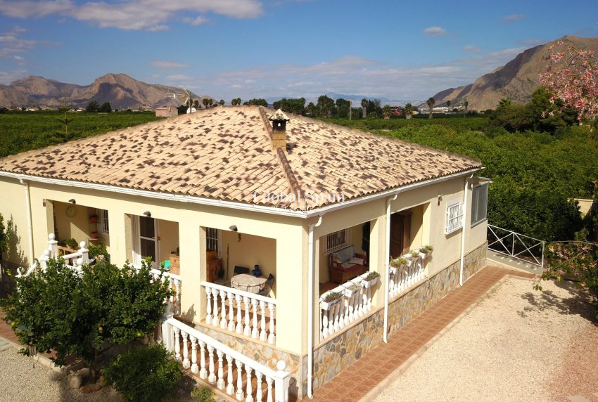 Resale - HOUSE -
Orihuela - La Campaneta