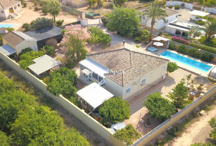 Resale - HOUSE -
Orihuela - La Campaneta