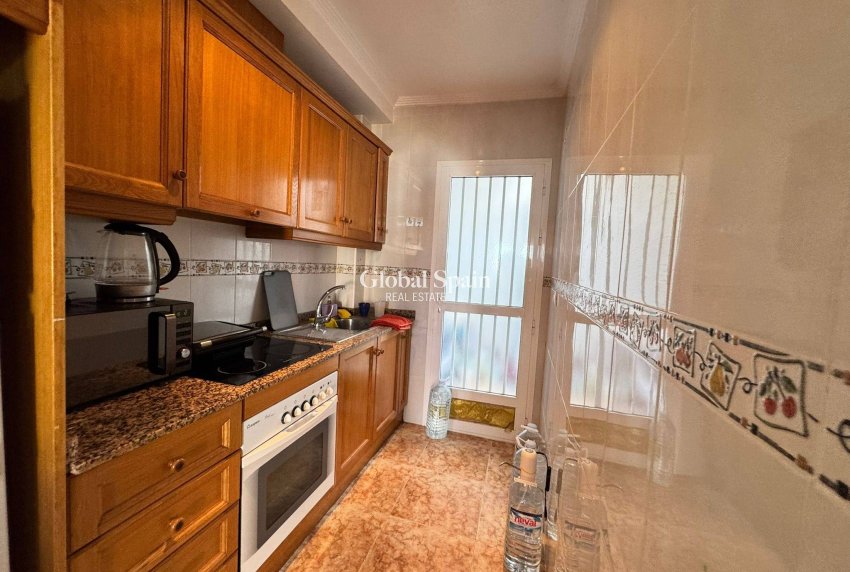 Resale - HOUSE -
ORIHUELA - Los Balcones Y Los Altos