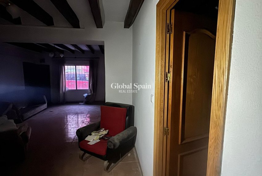 Resale - HOUSE -
ORIHUELA - Orihuela Ciudad