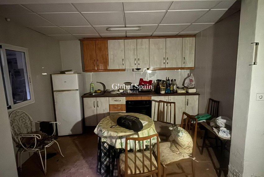 Resale - HOUSE -
ORIHUELA - Orihuela Ciudad