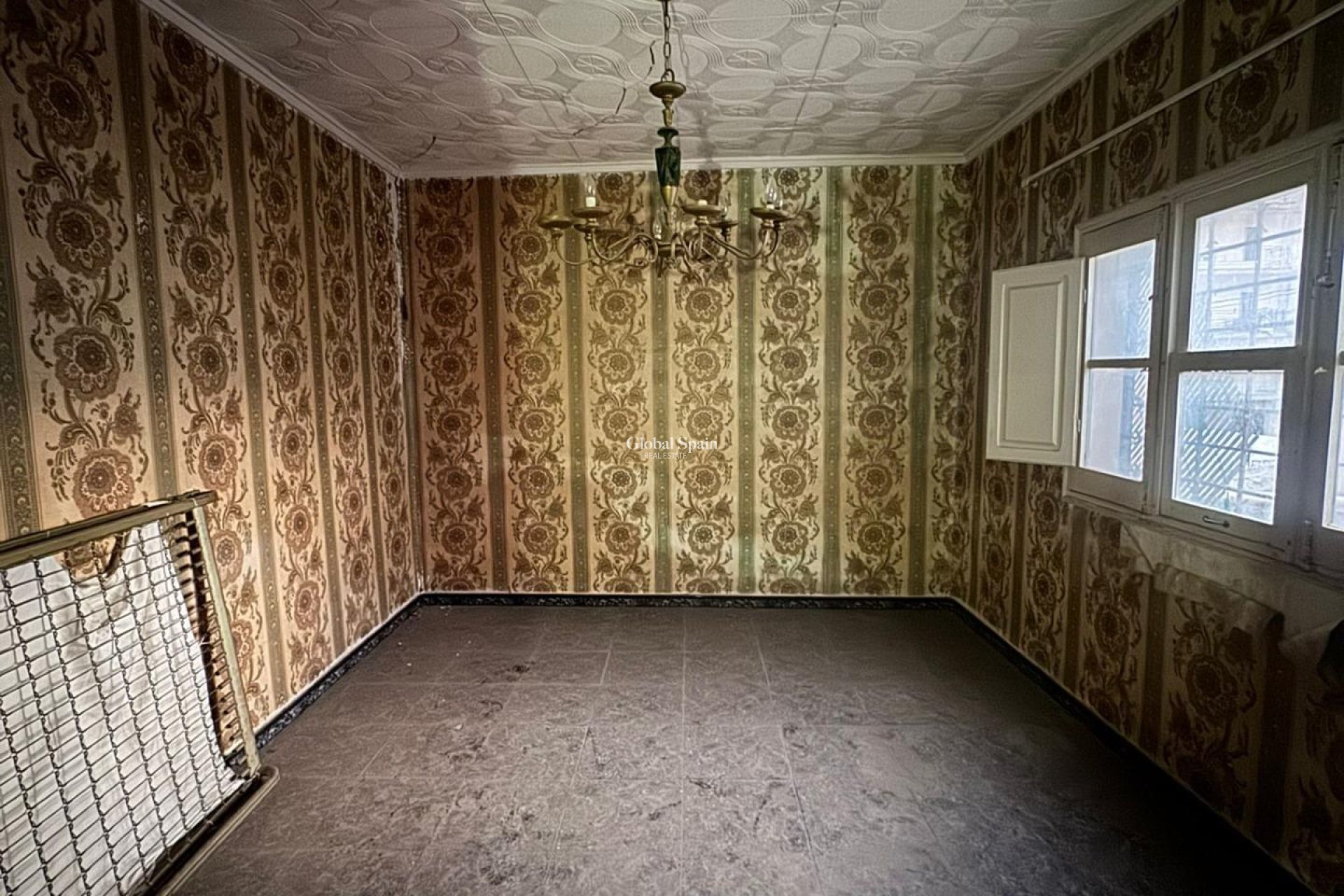 Resale - HOUSE -
ORIHUELA - Orihuela Ciudad