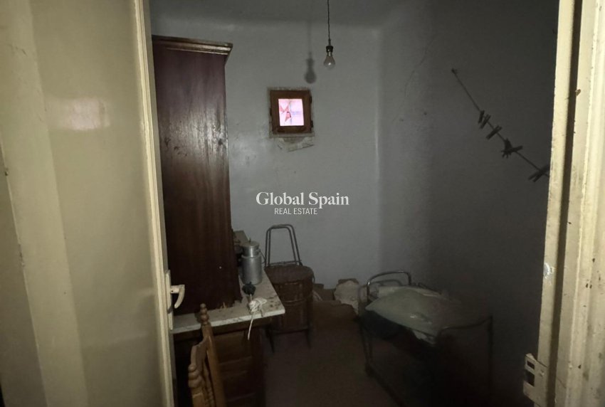 Resale - HOUSE -
ORIHUELA - Orihuela Ciudad