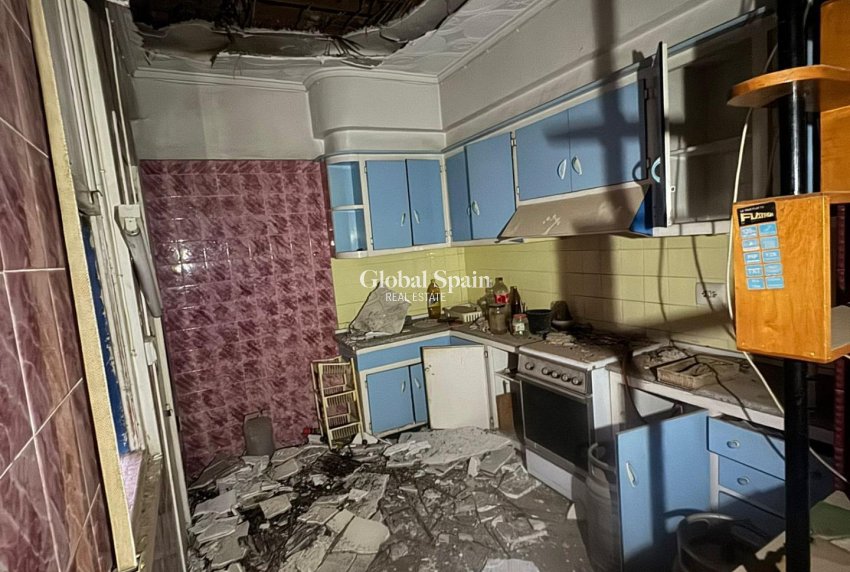 Resale - HOUSE -
ORIHUELA - Orihuela Ciudad