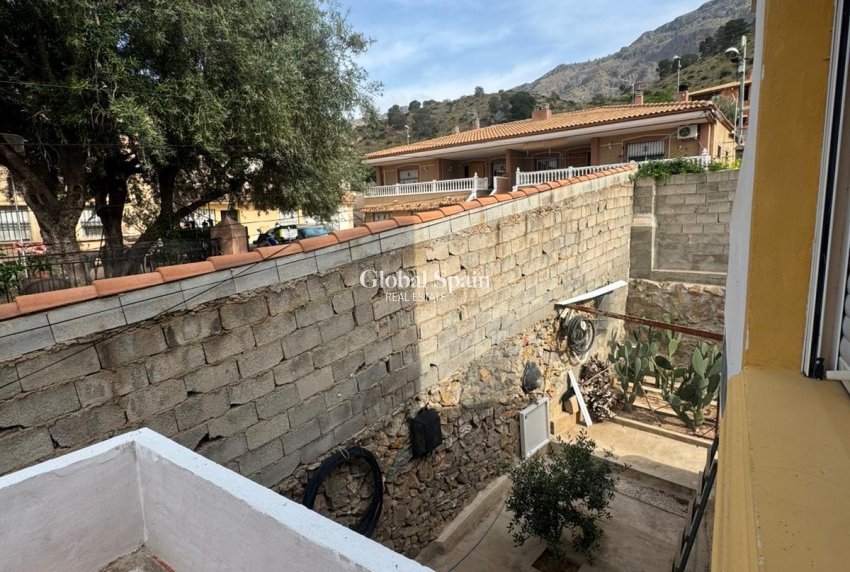 Resale - HOUSE -
ORIHUELA - Orihuela Ciudad