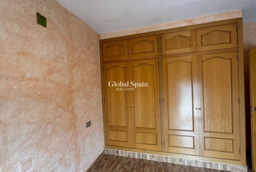 Resale - HOUSE -
ORIHUELA - Orihuela Ciudad
