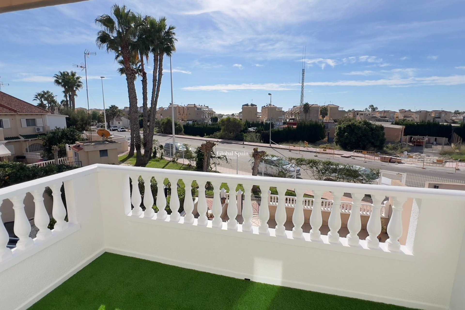 Resale - House -
ORIHUELA - Orihuela Costa