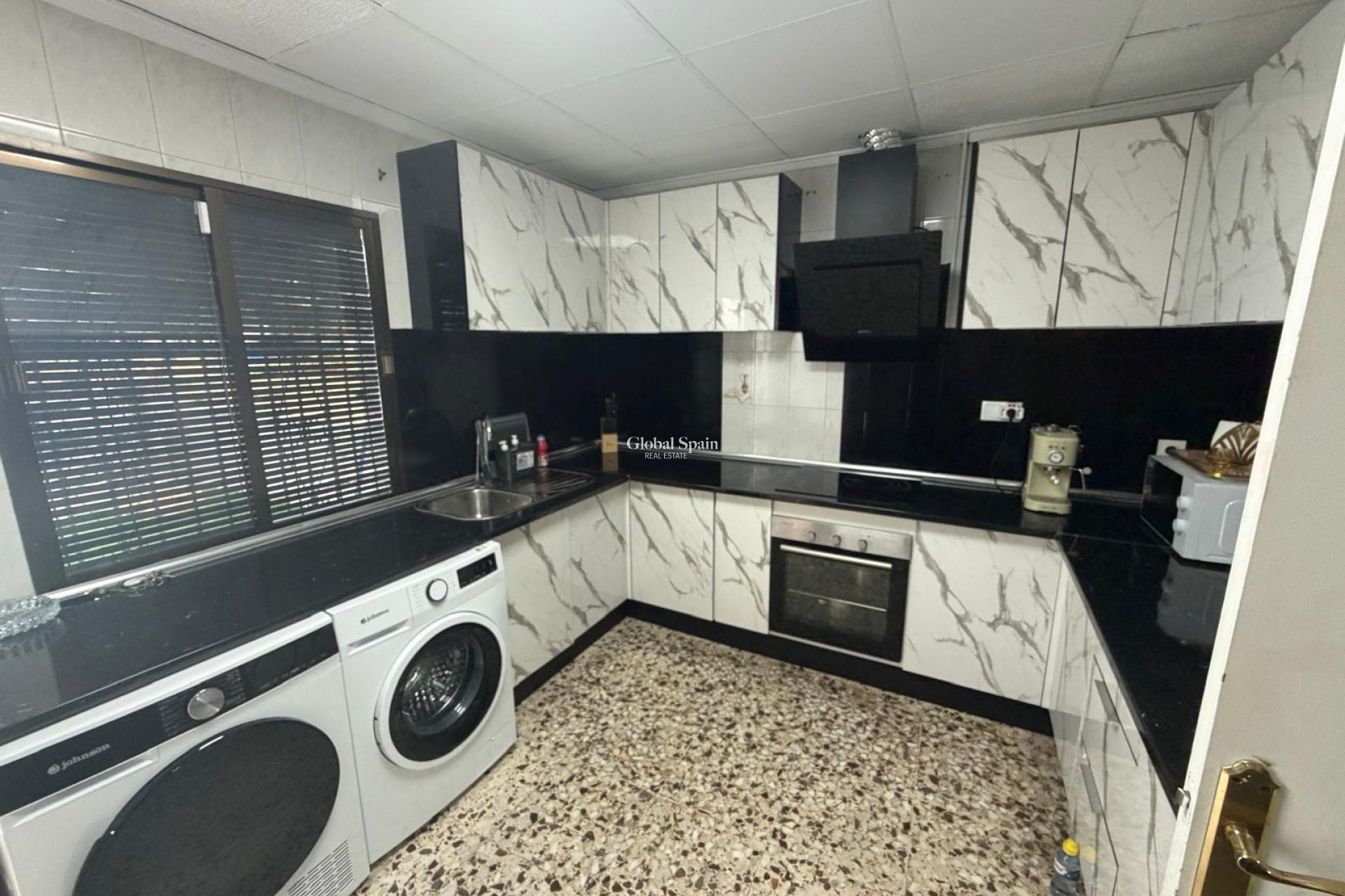 Resale - HOUSE -
ORIHUELA - San Bartolomé