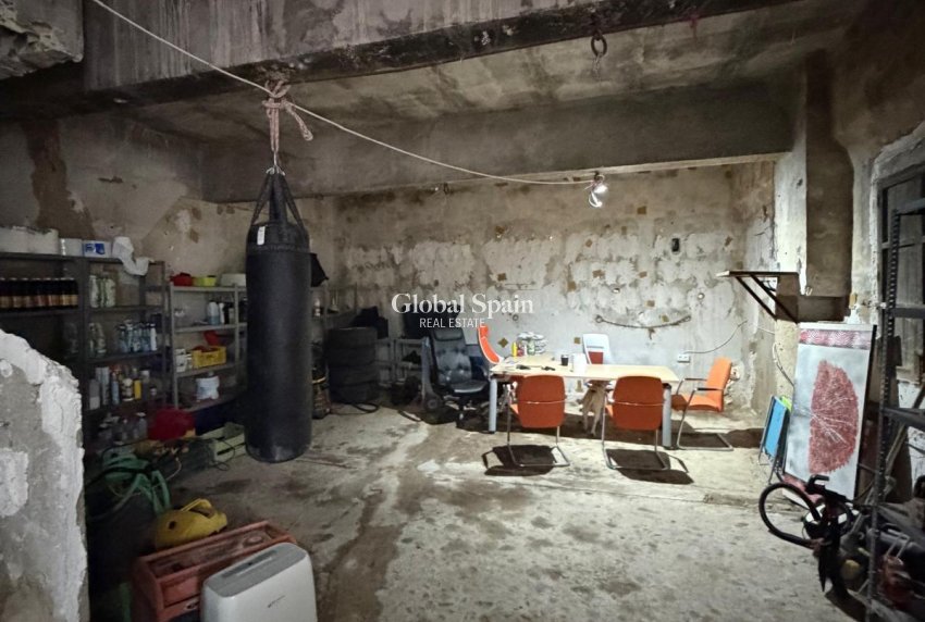 Resale - HOUSE -
ORIHUELA - San Bartolomé