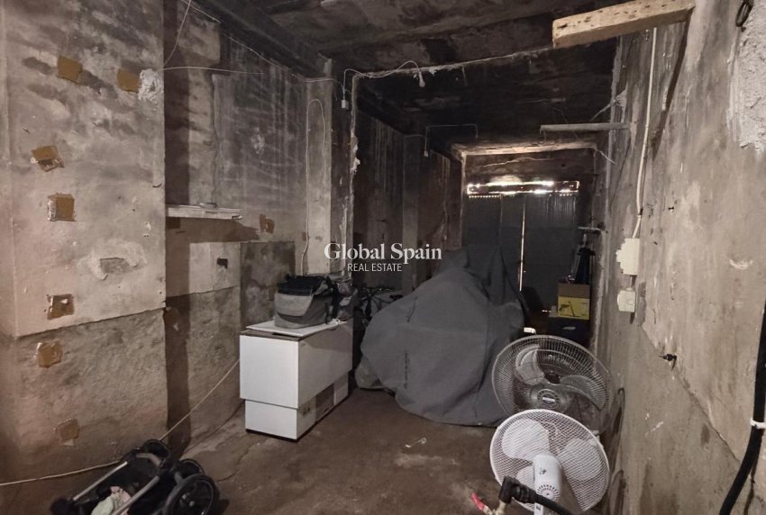 Resale - HOUSE -
ORIHUELA - San Bartolomé