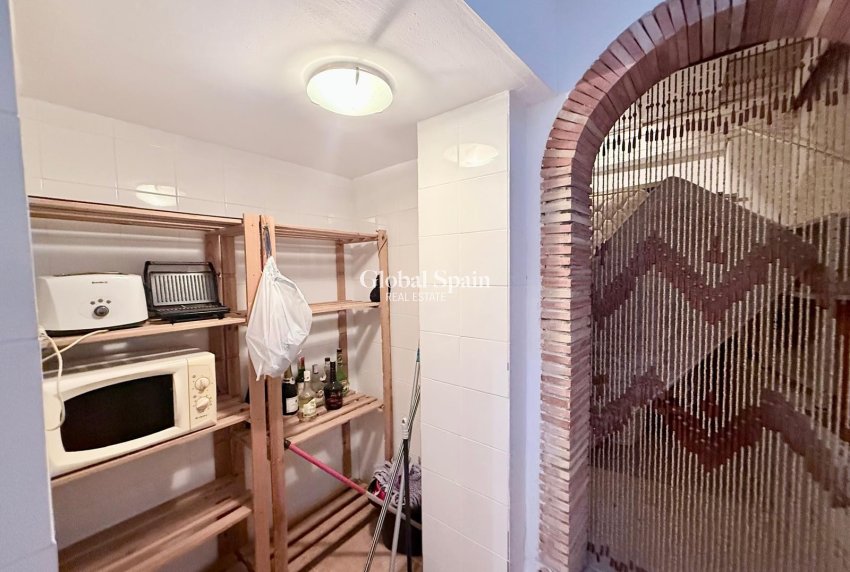 Resale - HOUSE -
PALMA DE GANDÍA - Centro