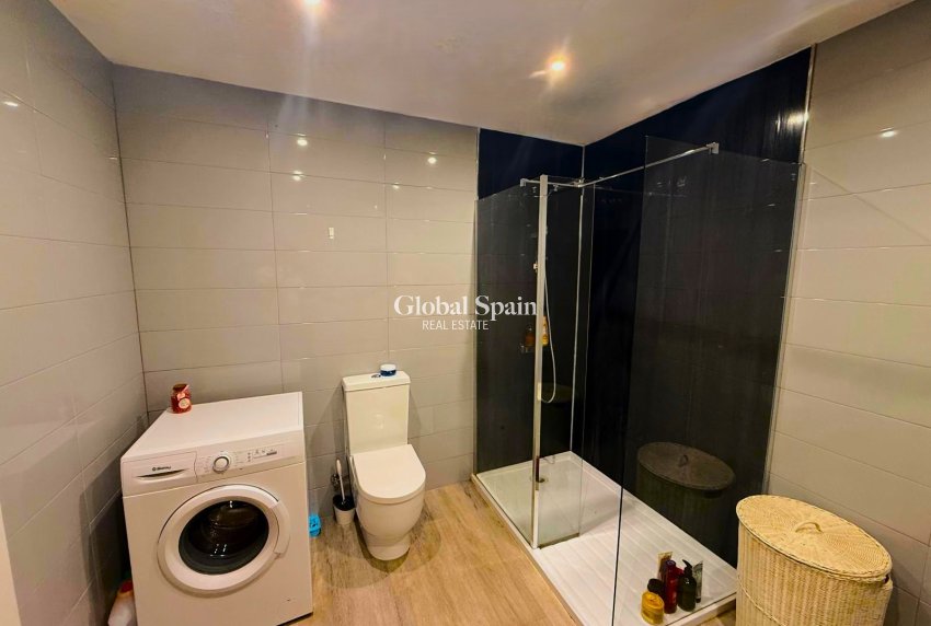 Resale - HOUSE -
PALMA DE GANDÍA - Centro