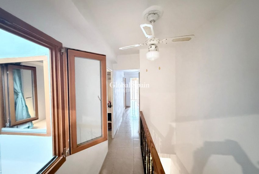 Resale - HOUSE -
PALMA DE GANDÍA - Centro