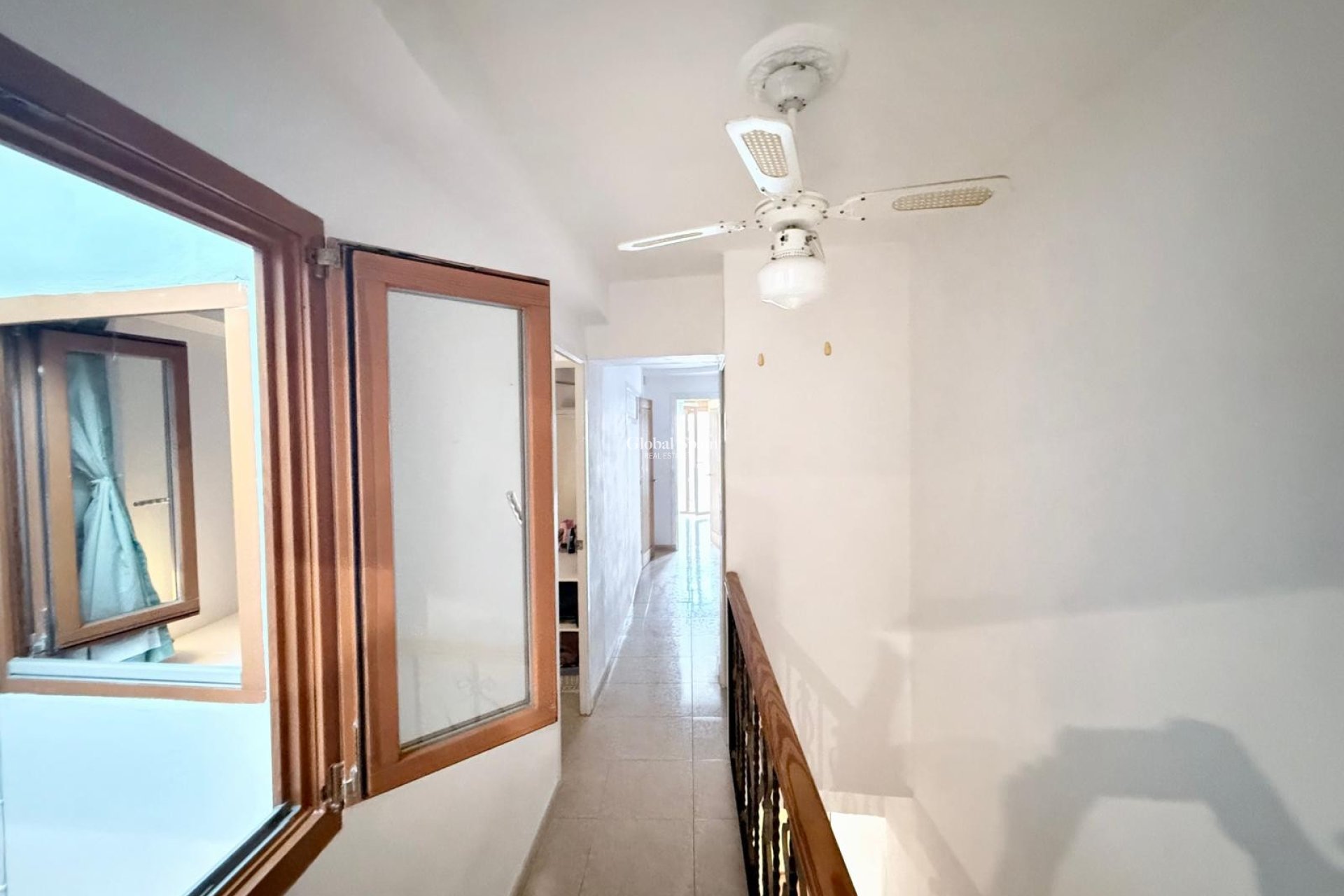 Resale - HOUSE -
PALMA DE GANDÍA - Centro
