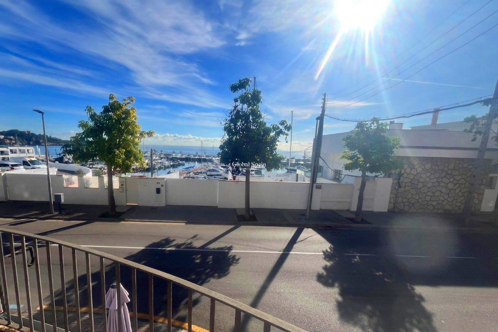 Resale - House -
Palma De Mallorca - optional location detail