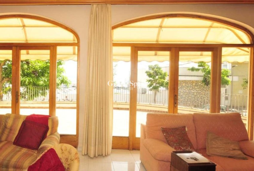 Resale - House -
Palma De Mallorca - optional location detail