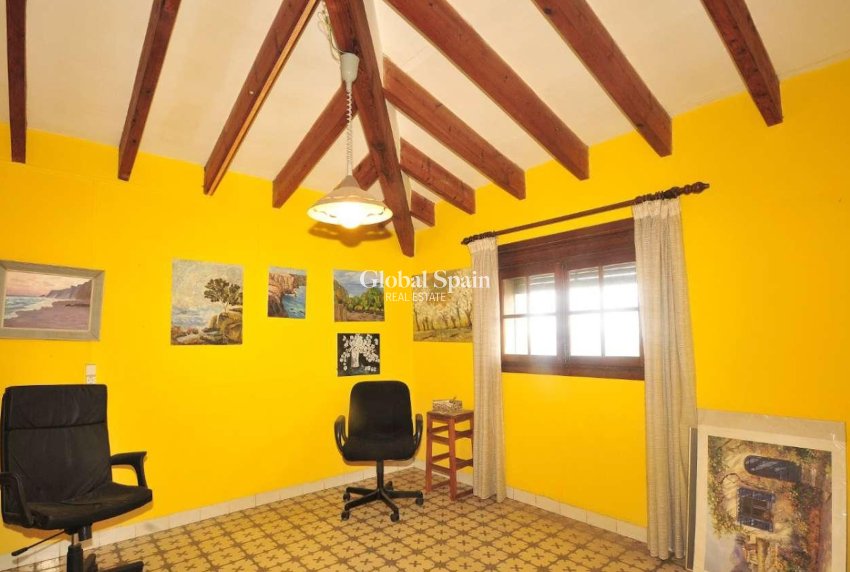 Resale - House -
Palma De Mallorca - optional location detail