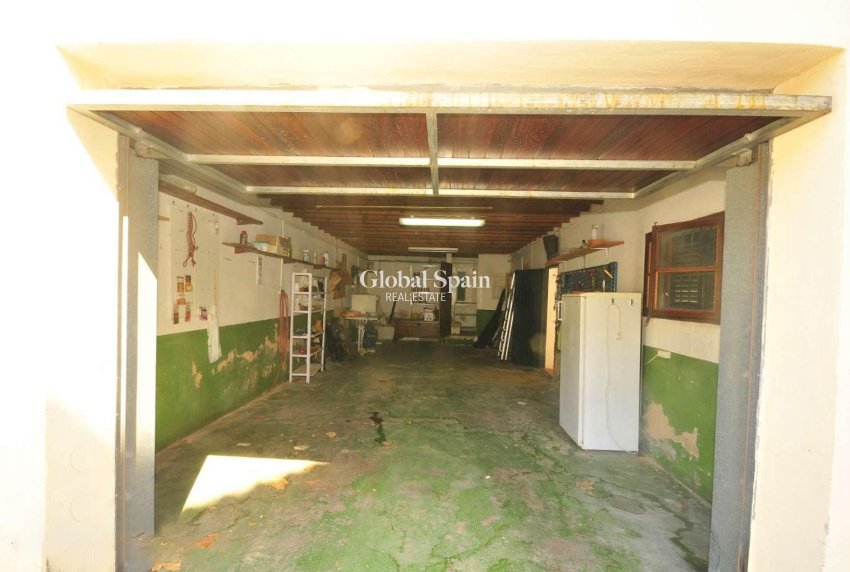 Resale - House -
Palma De Mallorca - optional location detail