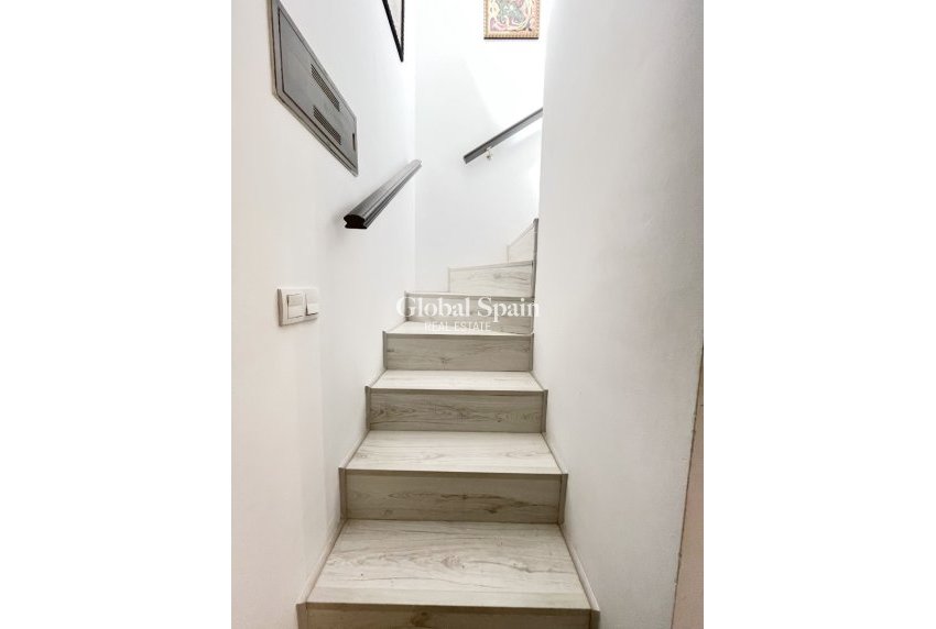 Resale - HOUSE -
PEDREGUER - Pedreguer