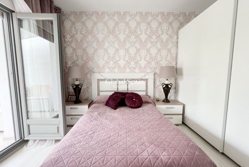 Resale - HOUSE -
PEDREGUER - Pedreguer