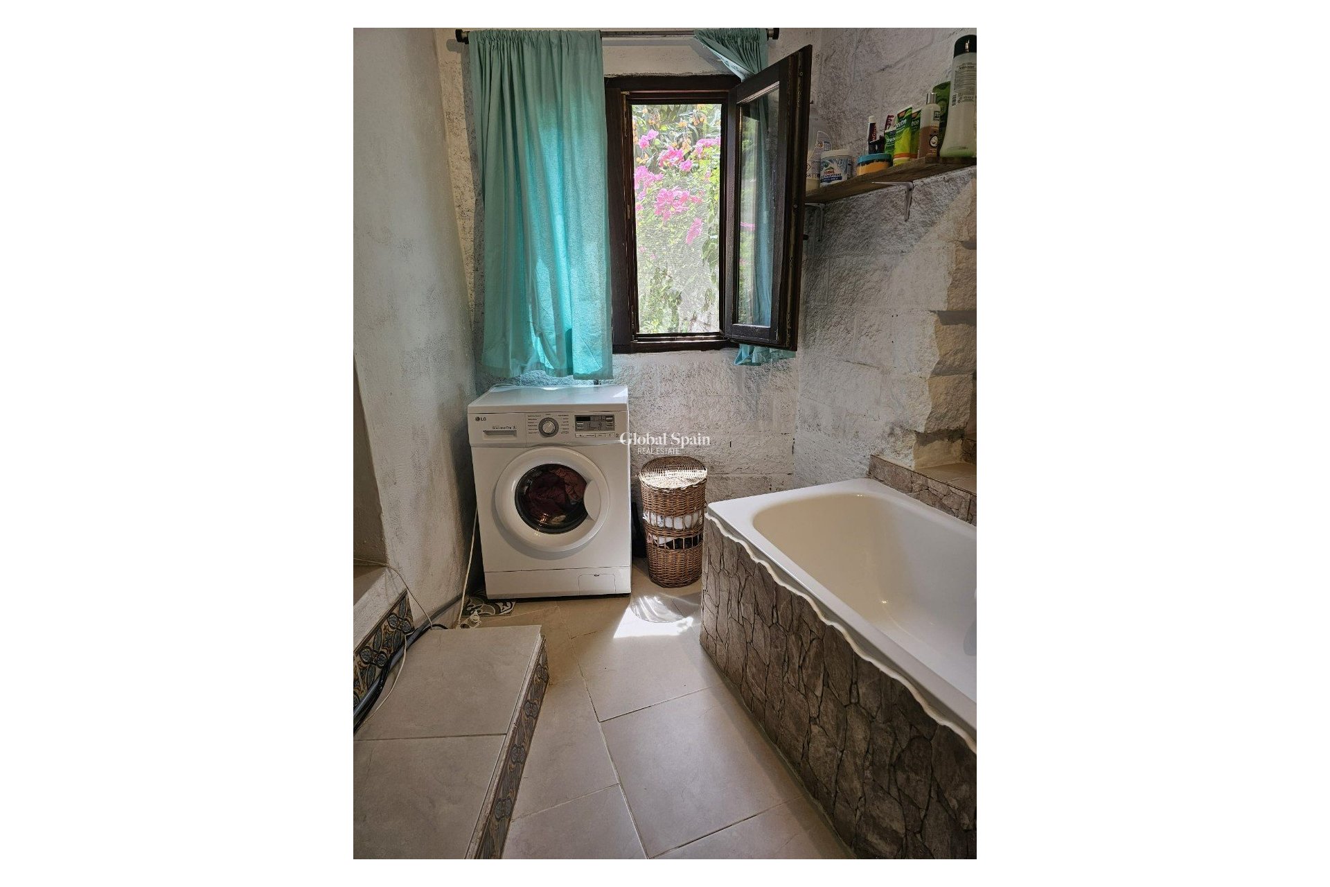 Resale - House -
Pedreguer