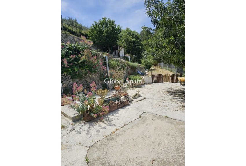 Resale - House -
Pedreguer