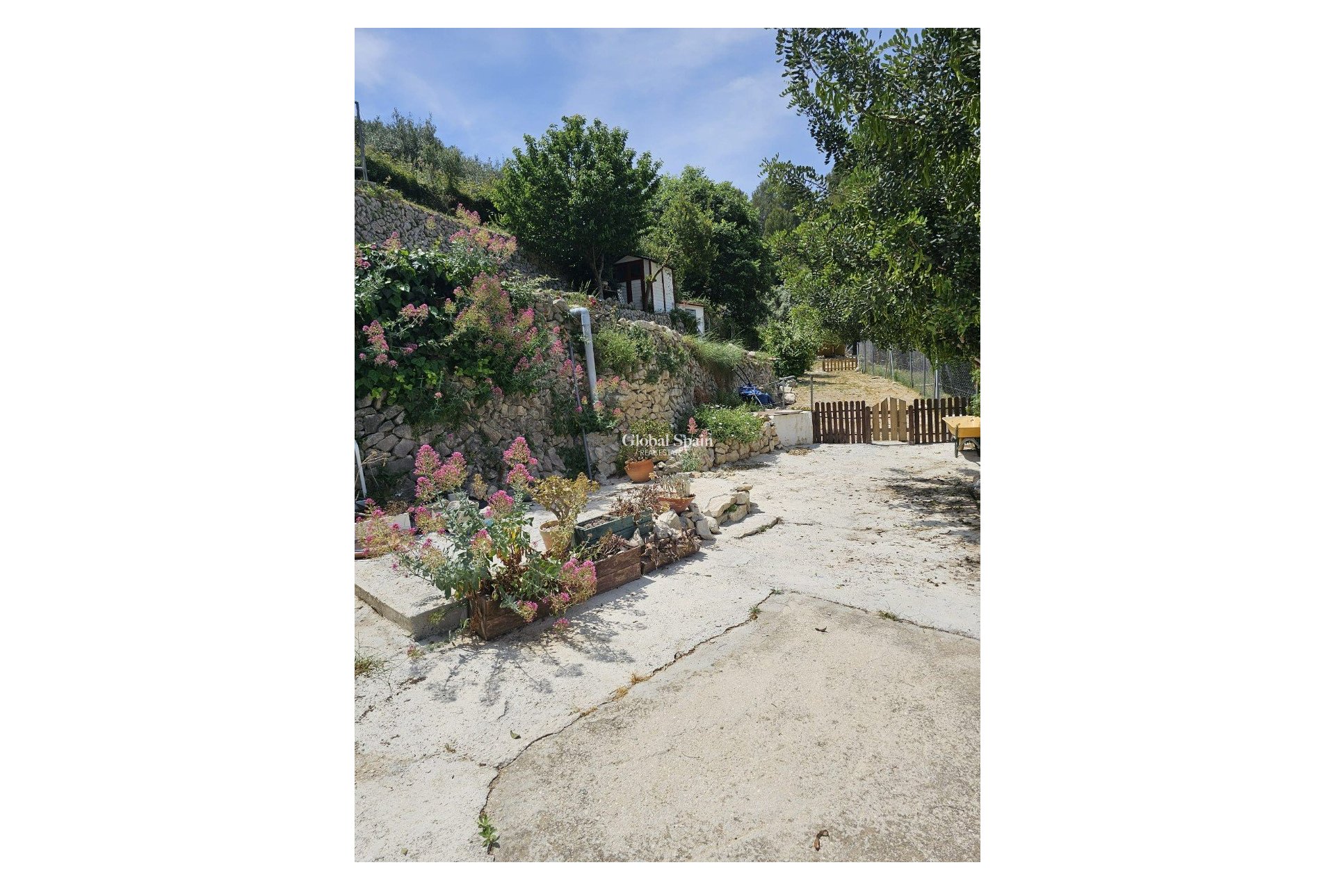 Resale - House -
Pedreguer