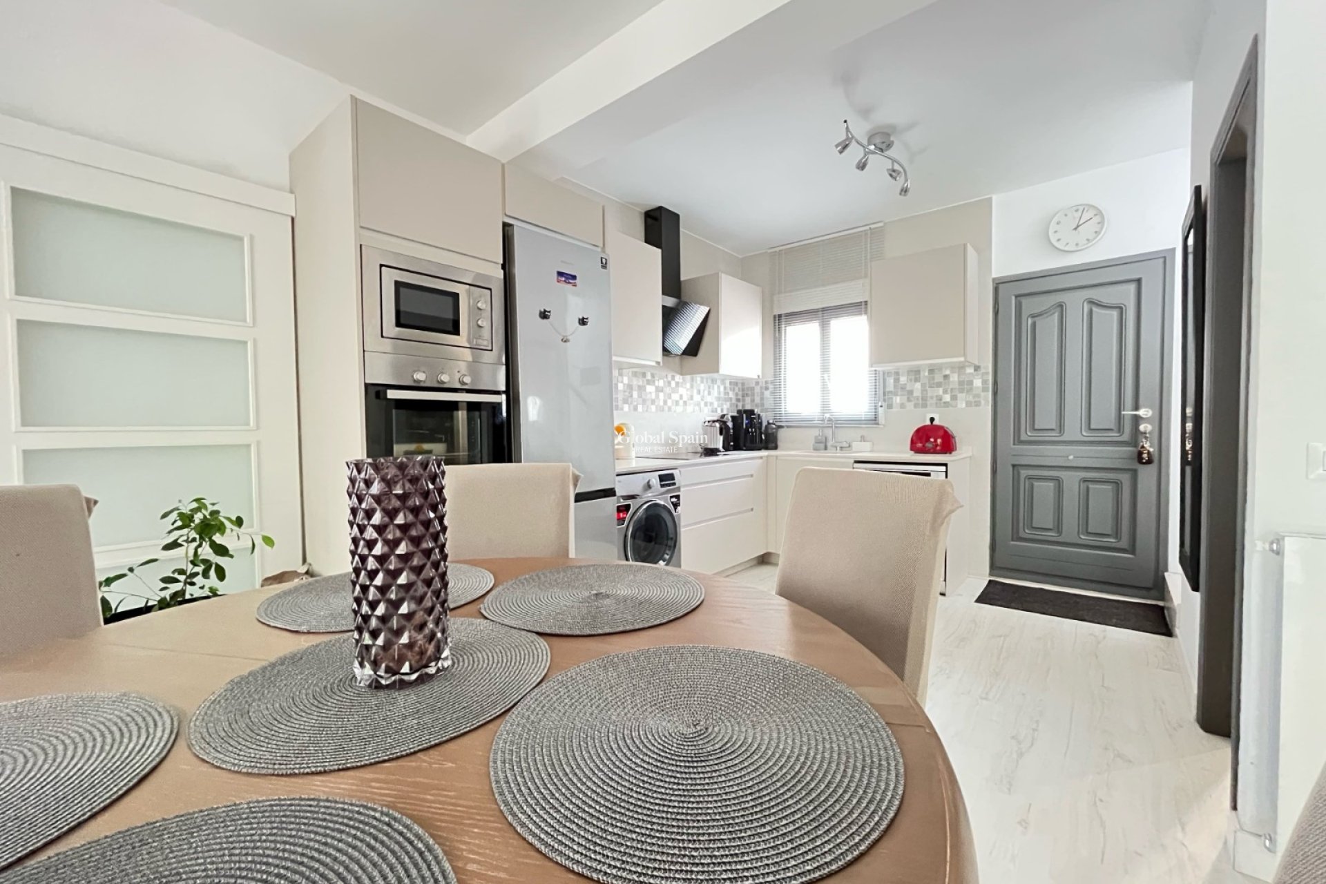 Resale - HOUSE -
Pedreguer