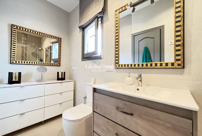 Resale - HOUSE -
Pedreguer