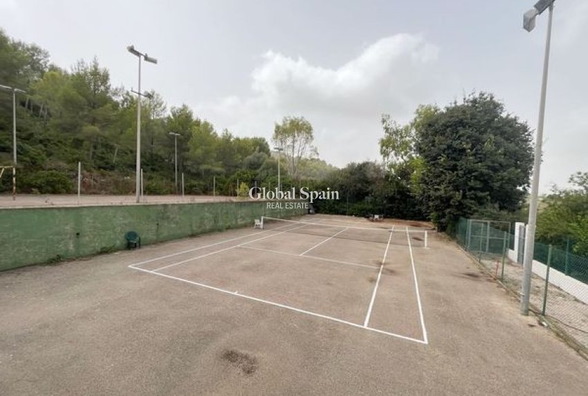 Resale - HOUSE -
Pedreguer