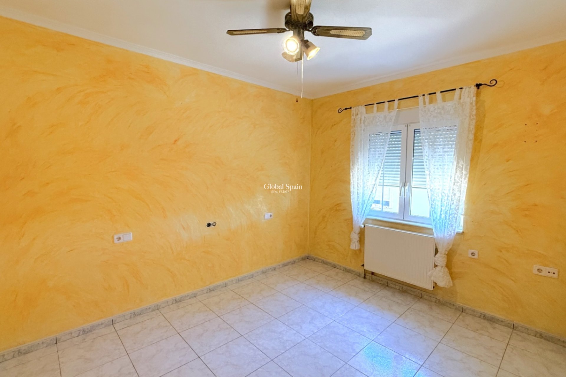 Resale - HOUSE -
PILAR DE LA HORADADA - Costa Blanca Sur