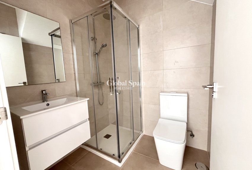 Resale - HOUSE -
PILAR DE LA HORADADA - Costa Blanca