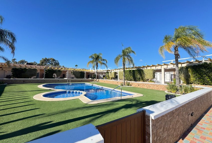 Resale - HOUSE -
PILAR DE LA HORADADA - Costa Blanca