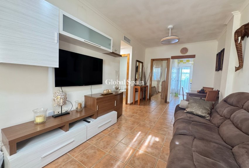 Resale - HOUSE -
PILAR DE LA HORADADA - Costa Blanca