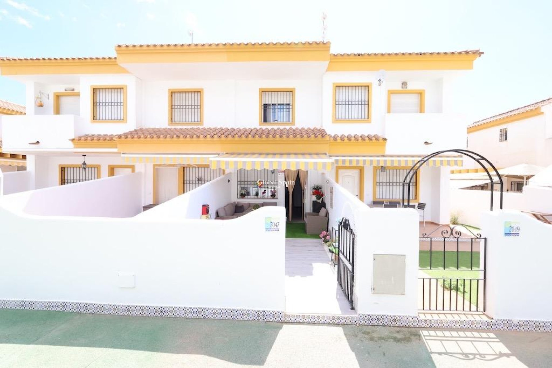 Resale - HOUSE -
PILAR DE LA HORADADA - Costa Blanca