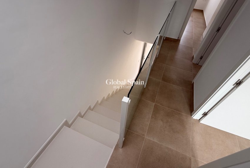 Resale - HOUSE -
PILAR DE LA HORADADA - Costa Blanca