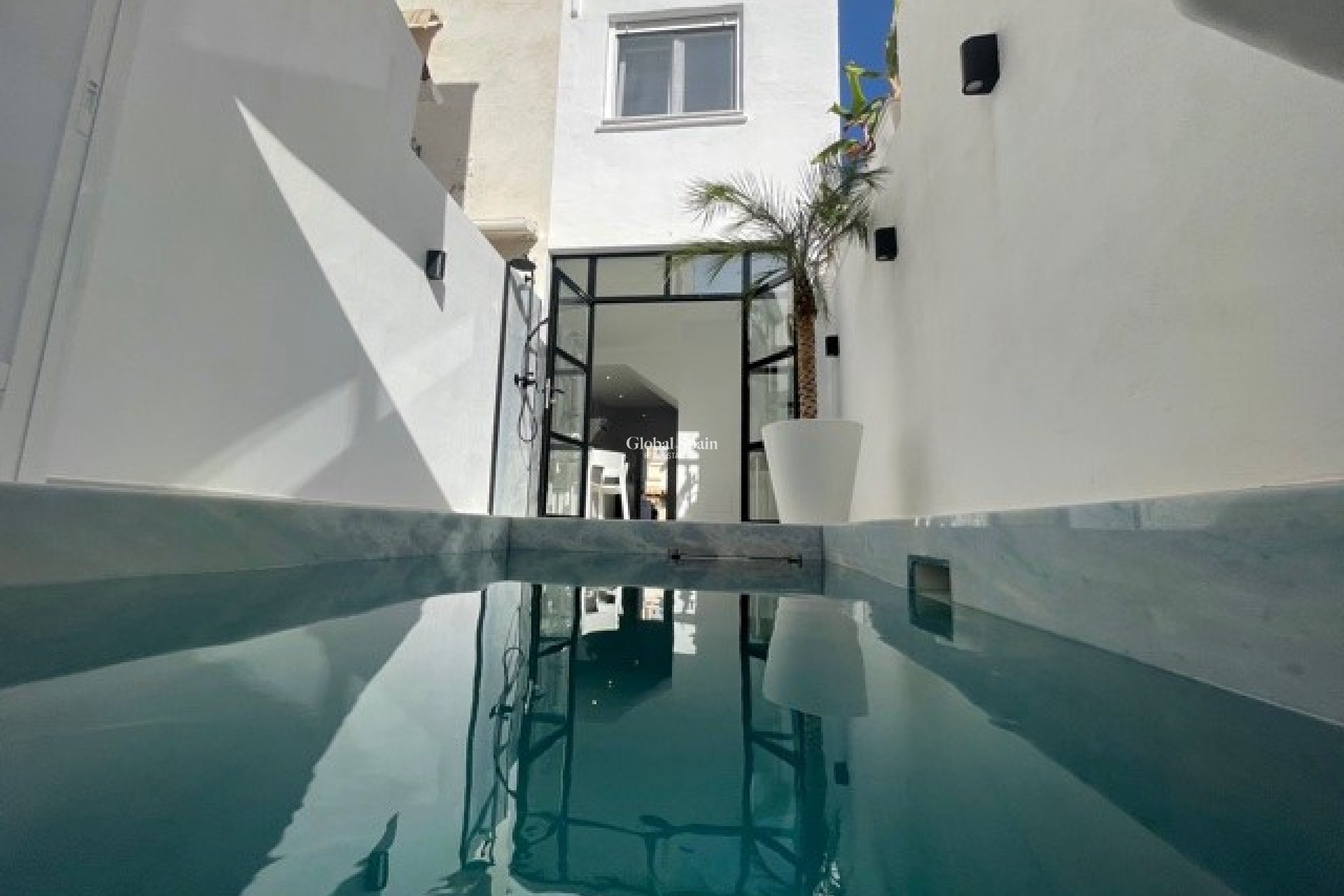 Resale - House -
PILAR DE LA HORADADA - La Torre de la Horadada