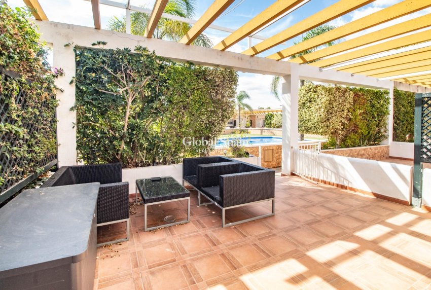 Resale - House -
PILAR DE LA HORADADA - MIL PALMERAS 