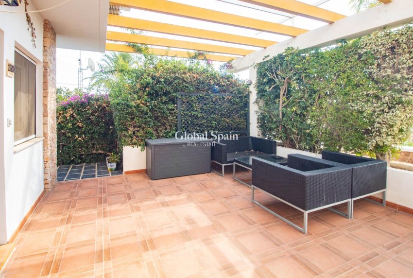 Resale - House -
PILAR DE LA HORADADA - MIL PALMERAS 